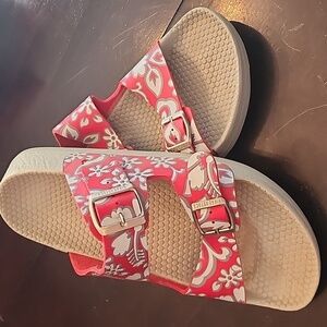 Classic Aloha print Birki’s.